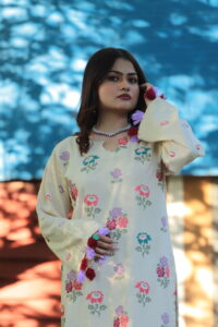 2 piece embroidered karandi suit - Image 5